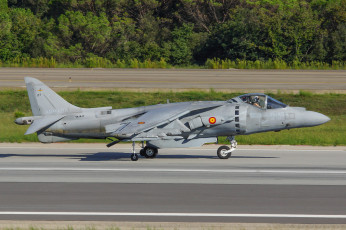 Картинка mcdonnell+douglas+av-8b+harrier+ii авиация боевые+самолёты истребитель