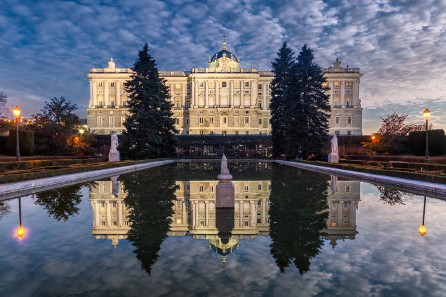 Обои картинки фото palacio real de madrid, города, мадрид , испания, простор