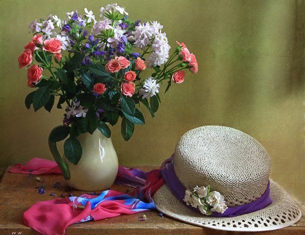 Обои картинки фото цветы, букеты, композиции, розы, шляпа, платок