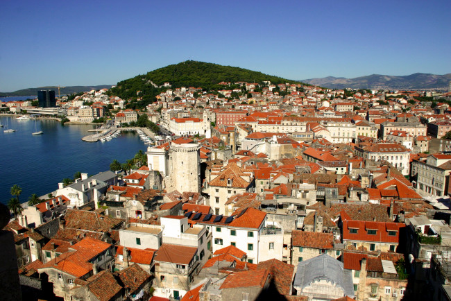 Обои картинки фото хорватия, сплит, города, панорамы, панорама, море, дома