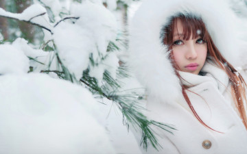 Картинка девушки -unsort+ азиатки азиатка взгляд зима снег капюшон