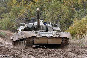 Картинка техника военная танк т-80 вс россии