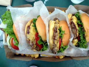 Картинка еда бутерброды гамбургеры канапе булочки котлеты листья салата