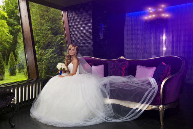 Обои картинки фото девушки, -unsort , невесты, платье, невеста, красотка, свадьба, праздник