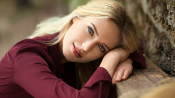 Картинка eva+mikulski девушки блондинка портрет лицо красотка взгляд поза актриса модель девушка eva mikulski