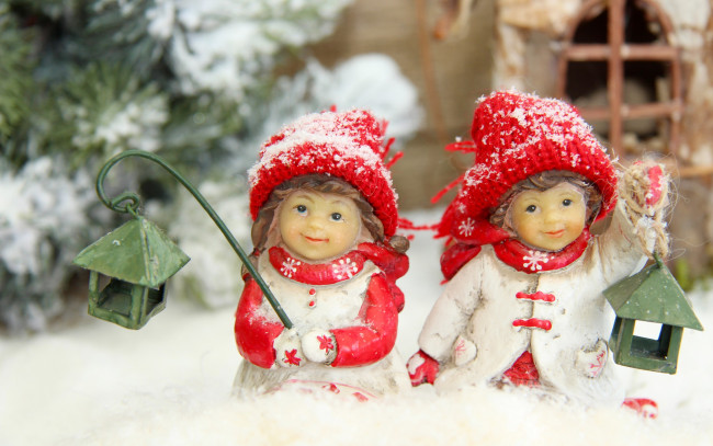 Обои картинки фото праздничные, фигурки, снег, christmas, дети, рождество, новый, год