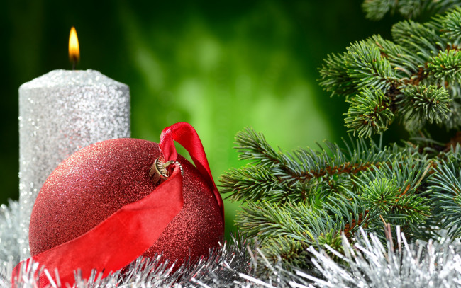 Обои картинки фото праздничные, шары, decoration, новый, год, new, year, свеча, christmas, мишура, елка, рождество