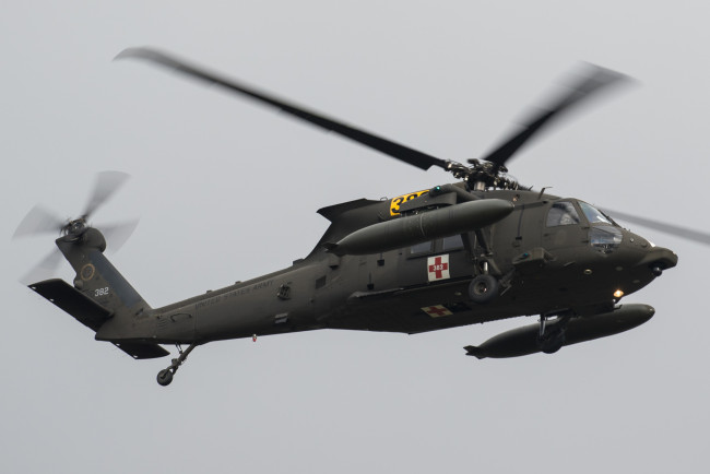 Обои картинки фото hh-60m blackhawk, авиация, вертолёты, вертушка
