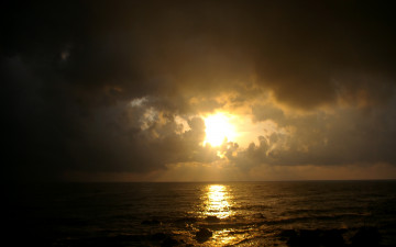 Картинка природа восходы закаты океан закат тучи