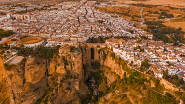 Картинка города -+панорамы долина эль тахо и пуэнте нуэво ронда испания джуд ньюкирк amazing aerial agency