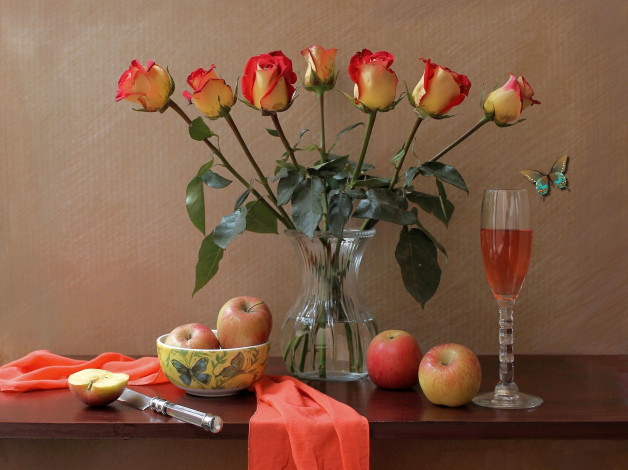 Обои картинки фото еда, натюрморт, бабочка, бокал, розы, яблоки, нож