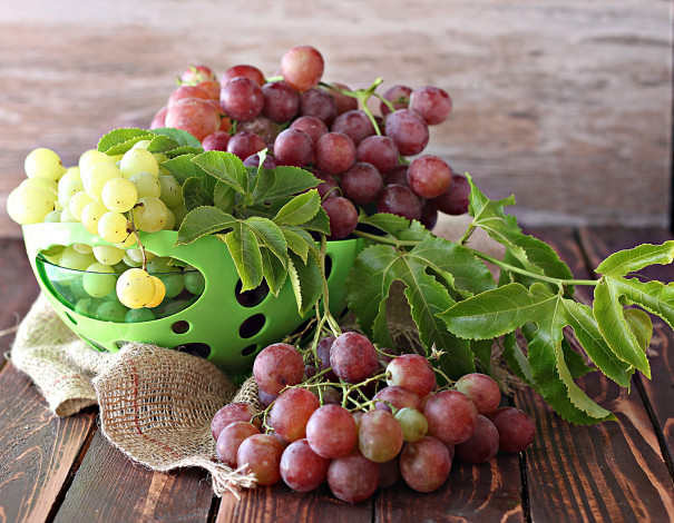 Обои картинки фото еда, виноград