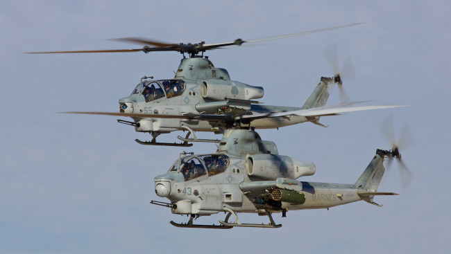 Обои картинки фото bell ah-1z viper, авиация, вертолёты, вертушка