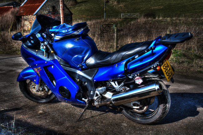 Обои картинки фото мотоциклы, honda, байк, дорога, синий