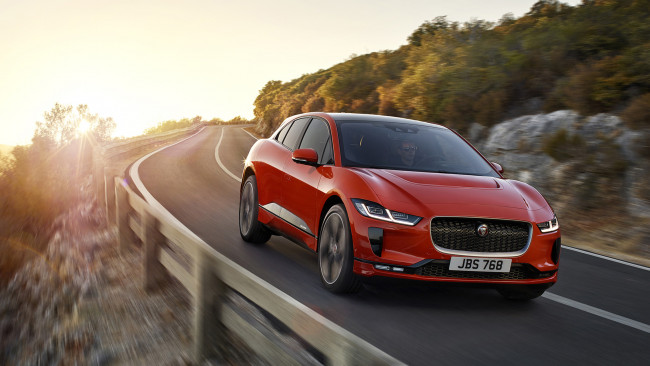 Обои картинки фото jaguar i-pace 2019, автомобили, jaguar, i-pace, 2019, красный