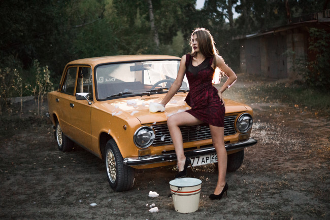 Обои картинки фото автомобили, -авто с девушками, лада, 2101