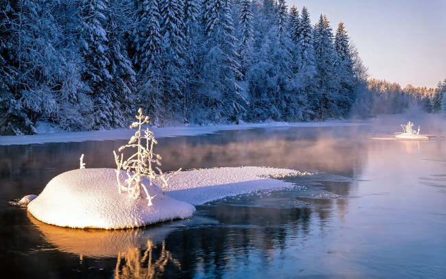 Обои картинки фото природа, реки, озера, лес, река, зима, снег