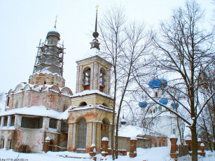 Картинка переславль церковь петра митрополита города православные церкви монастыри