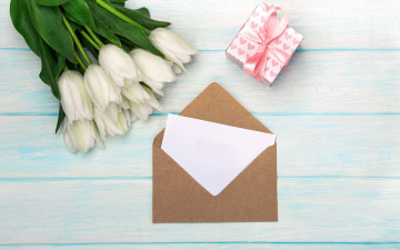 Картинка праздничные день+святого+валентина +сердечки +любовь любовь подарок букет love romantic tulips valentine's day letter день валентина gift box белые тюльпаны