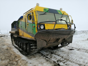 Картинка техника вездеходы чeтра тм140 снегоболотоход гусеничный транспортeр тягач