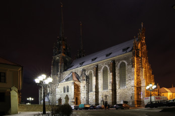 Картинка cathedral+of+st +peter+and+st +paul города -+католические+соборы +костелы +аббатства храм ночь