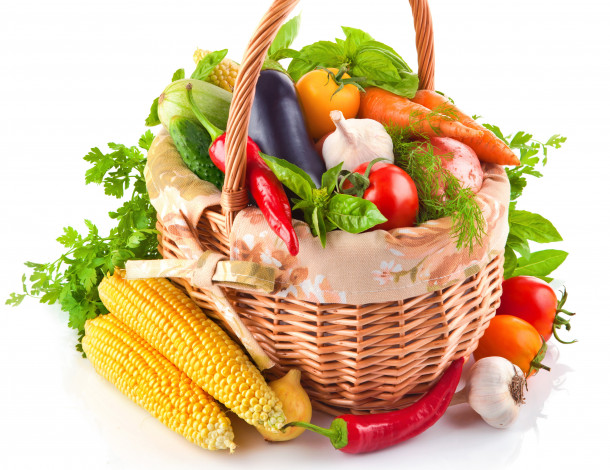 Обои картинки фото еда, овощи, корзина, кукуруза, баклажан