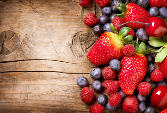 Картинка еда фрукты +ягоды ягоды клубника малина голубика