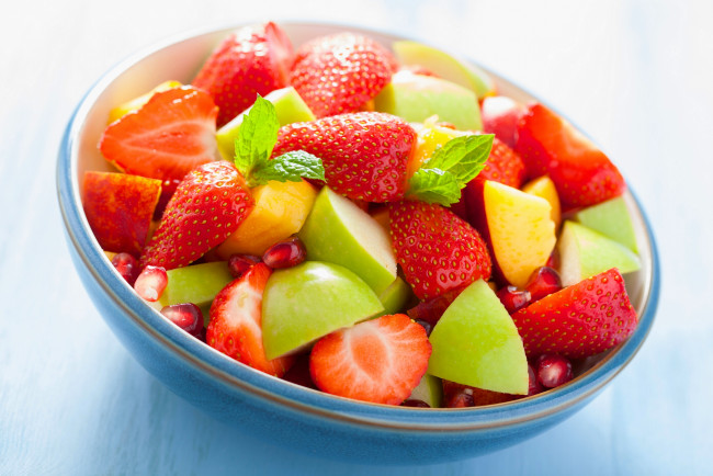 Обои картинки фото еда, мороженое,  десерты, десерт, фрукты, ягоды, фруктовый, салат