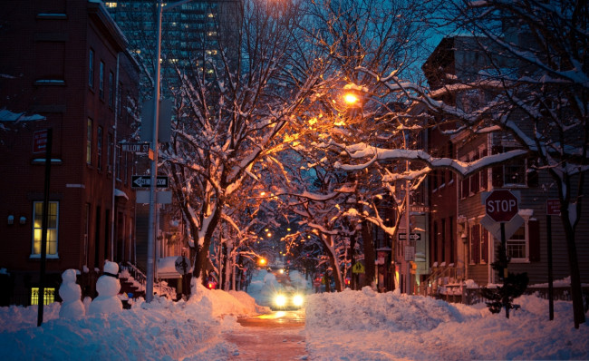 Обои картинки фото города, - огни ночного города, дома, город, ночь, зима, огни, деревья, снег, улица, здания