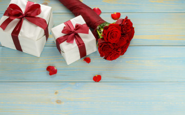 Картинка праздничные подарки+и+коробочки подарок фон цветы