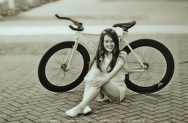 Обои картинки фото календари, компьютерный дизайн, сидеть, улыбка, девушка, велосипед