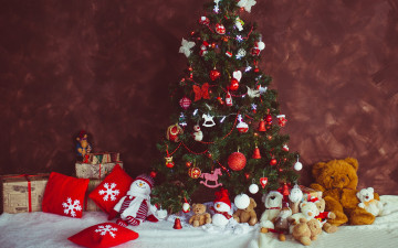 Картинка праздничные ёлки подушки елка игрушки подарки