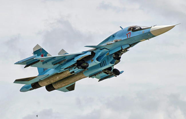 Обои картинки фото sukhoi su34, авиация, боевые самолёты, ввс
