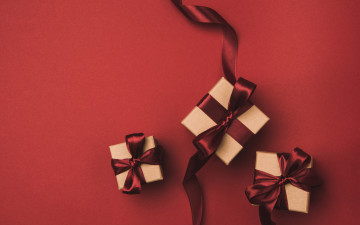 Картинка праздничные подарки+и+коробочки подарки