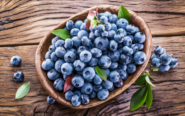 Обои картинки фото еда, голубика,  черника, berries, blueberry, ягоды, черника, корзинка, fresh
