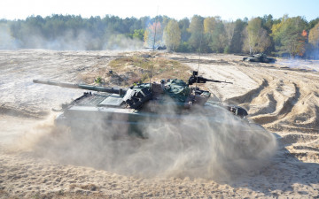 Картинка т-80бвм техника военная+техника т80бвм полигон танк транспортное средство грязь военная российская армия