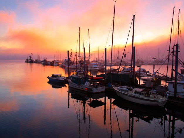 Обои картинки фото juneau, boat, harbor, at, sunset, alaska, корабли, порты, причалы