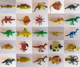 Картинка разное игрушки доисторичкские животные