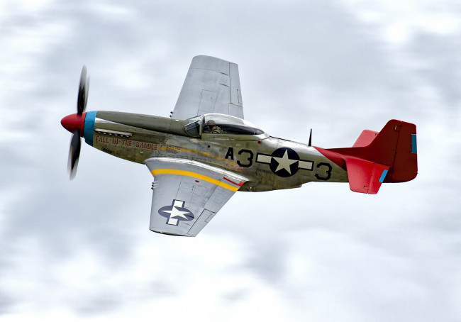 Обои картинки фото авиация, 3д, рисованые, v-graphic, дальнего, радиуса, периода, второй, мировой, войны, p-51d, одноместный, истребитель