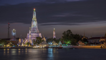 обоя bangkok, города, бангкок , таиланд, храм, ночь