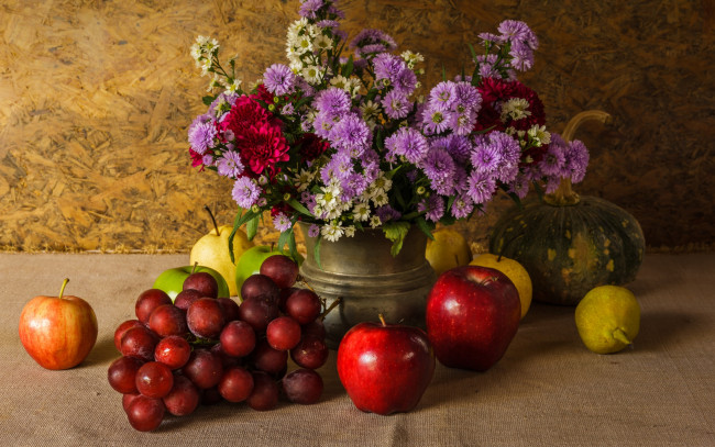 Обои картинки фото еда, натюрморт, vegetable, still, life, flowers, grapes, fruit, груши, овощи, фрукты, тыква, виноград, букет, яблоки, цветы