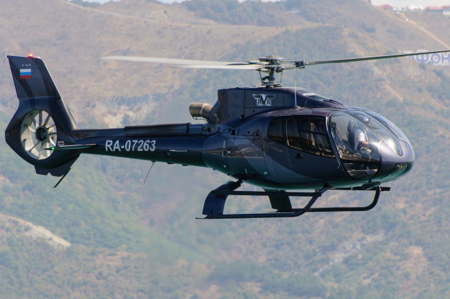 Обои картинки фото eurocopter ec 130 b4, авиация, вертолёты, вертушка