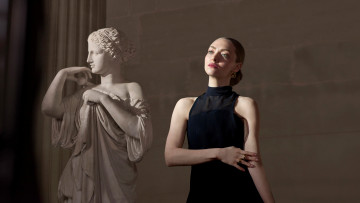 Картинка amanda+seyfried+lancome+louvre+2023 девушки amanda+seyfried аманда сейфрид lancome louvre фотосессия франция диана габи богиня охоты