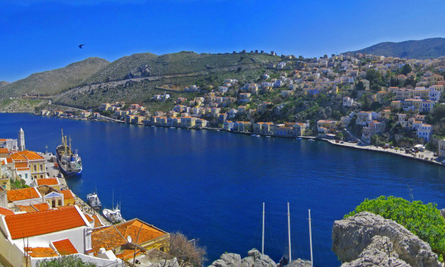 Обои картинки фото греция, ano, symi, города, пейзажи, дома, река