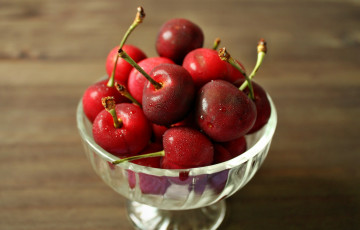Картинка еда вишня +черешня ягоды ваза
