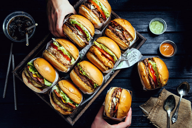 Обои картинки фото еда, бутерброды,  гамбургеры,  канапе, гамбургеры
