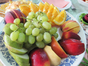 Картинка еда фрукты ягоды апельсины груши яблоки виноград