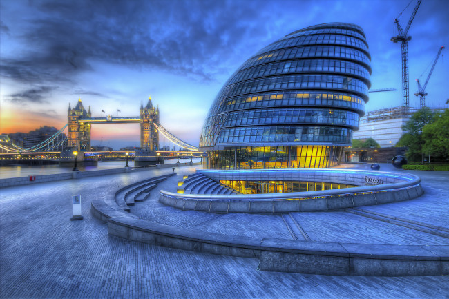 Обои картинки фото city hall at dawn, города, лондон , великобритания, мост, река, набережная