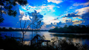 Картинка природа реки озера небо облака деревья красота