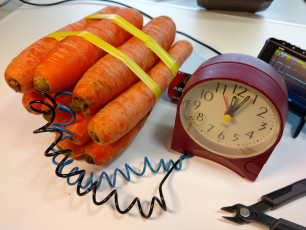 Картинка юмор+и+приколы бомба морковная